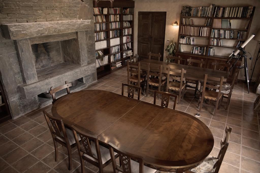 فيلا La Casona Del Tormes Almenara de Tormes المظهر الخارجي الصورة