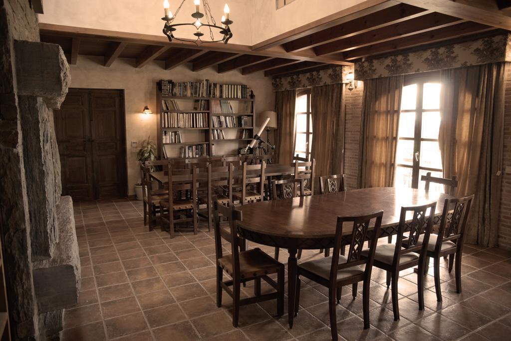 فيلا La Casona Del Tormes Almenara de Tormes المظهر الخارجي الصورة